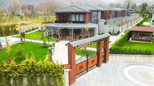 country-life-sapanca-pool-villas-007-2048x1152